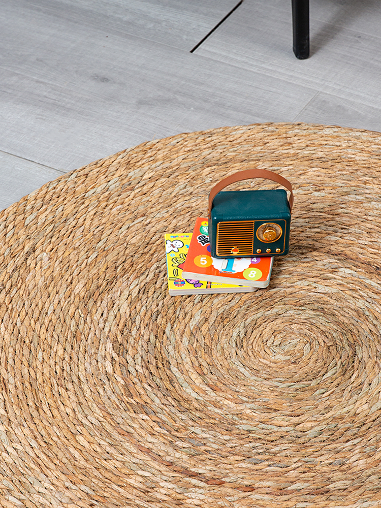 Natural Water Hyacinth Round Woven Mat